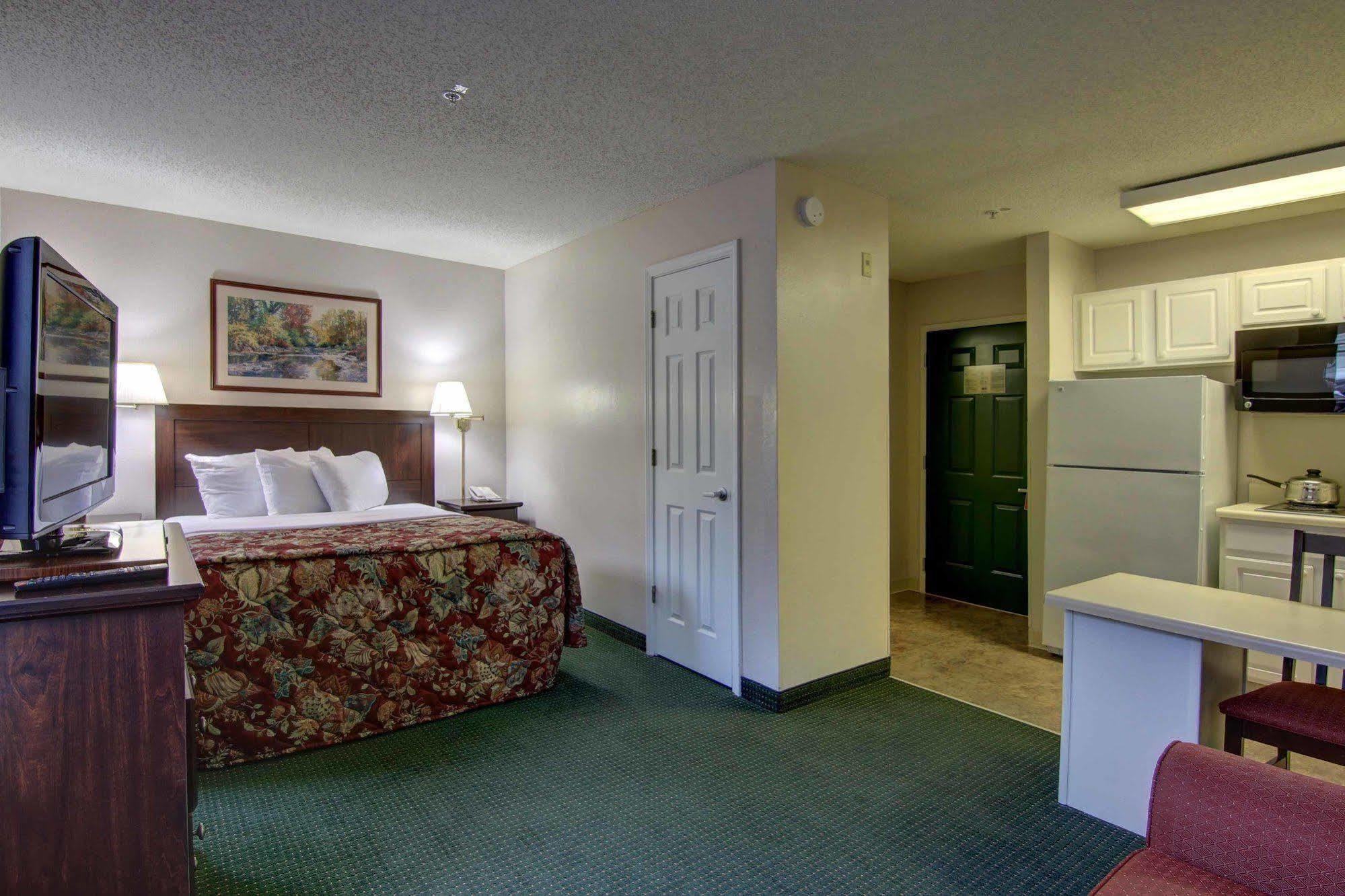 Intown Suites Extended Stay Marietta Ga - Roswell Rd Ngoại thất bức ảnh
